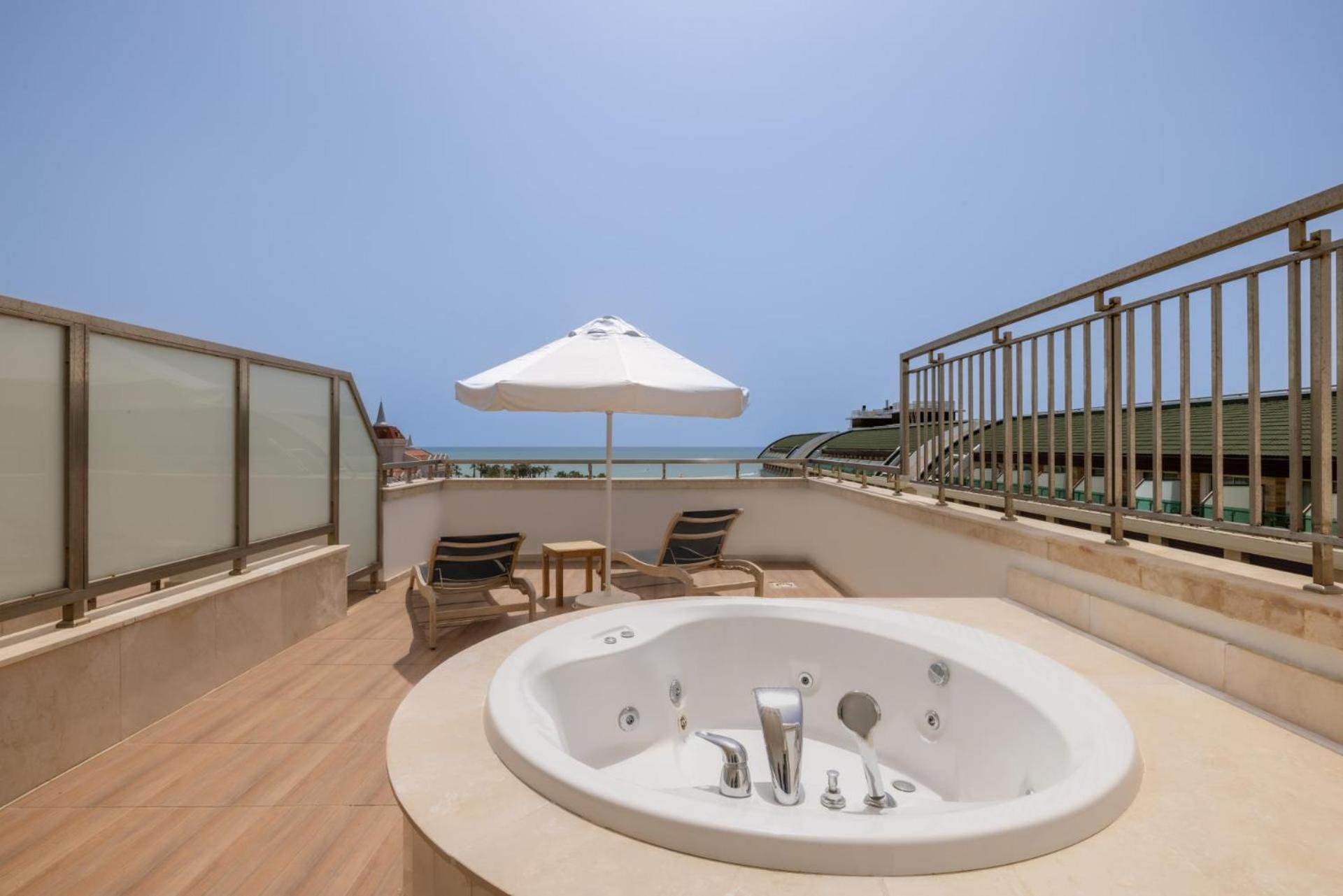 Suite Hot Tub